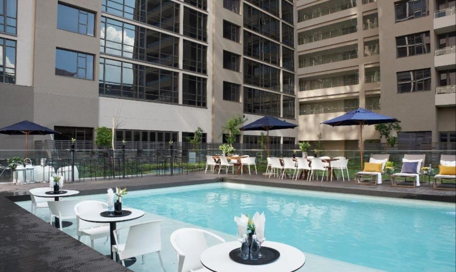 יוהנסבורג Masingita Towers Executive Suite מראה חיצוני תמונה